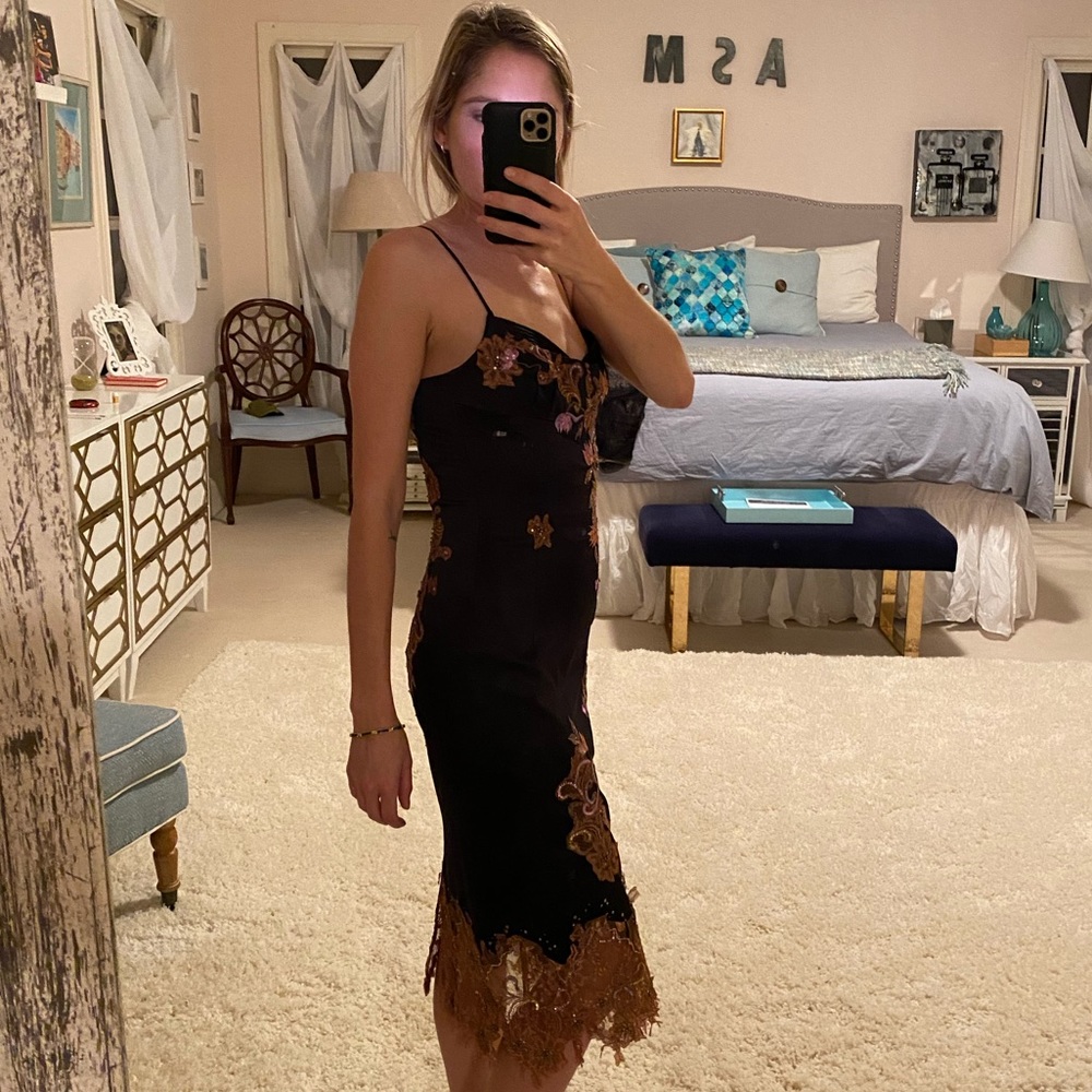 Insanely pretty black cocktail dress